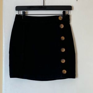 FREE PEOPLE skirt - size 4 - EUC